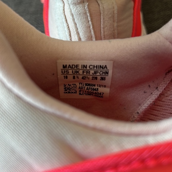 Adidas coral pink sneakers 10 - Picture 10 of 10